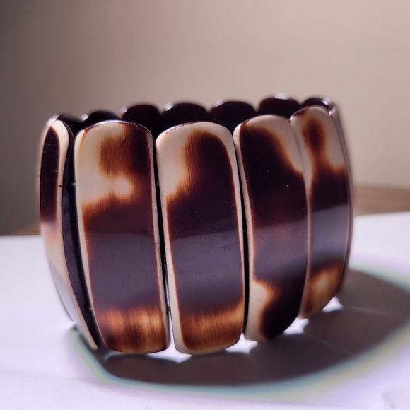 Vintage Tagua Nut Bracelet - Picture 3 of 4